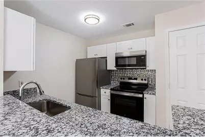 1075 Peachtree Walk NE #A312, Atlanta, GA 30309 - Photo 9