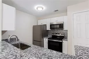 1075 Peachtree Walk NE, Atlanta, GA 30309 - Photo 9