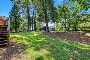 10900 Spotted Pony Trail, Johns Creek, GA 30022 - Photo 23