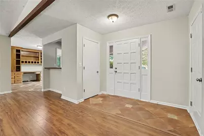 10900 Spotted Pony Trail, Johns Creek, GA 30022 - Photo 11