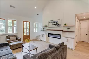195 Elm St, Jefferson, GA 30549 - Photo 7
