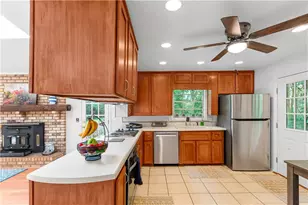 3541 Ebenezer Ct, Marietta, GA 30066 - Photo 17