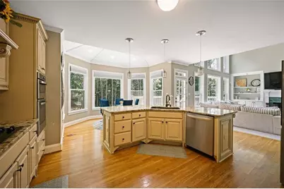200 Dewdrop Court, Johns Creek, GA 30022 - Photo 13