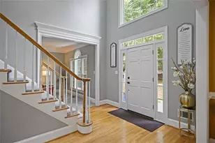 200 Dewdrop Ct, Johns Creek, GA 30022 - Photo 3