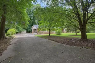 140 Horseshoe Cir, Athens, GA 30605 - Photo 3