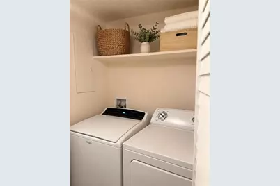 6402 Park Avenue #B4, Sandy Springs, GA 30342 - Photo 9
