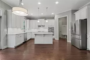 2720 Cogburn Ln, Milton, GA 30004 - Photo 5