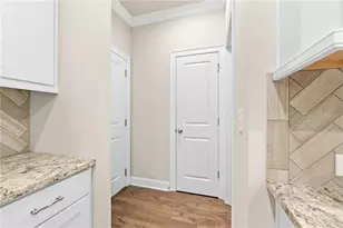 2028 Glenview Park Cir, Duluth, GA 30097 - Photo 11