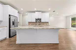 2028 Glenview Park Cir, Duluth, GA 30097 - Photo 5