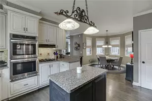 5332 Candleberry Dr SW, Lilburn, GA 30047 - Photo 19