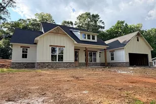 207 Walton St, Loganville, GA 30052 - Photo 1