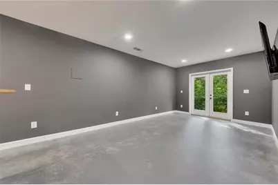 5824 Golden West Trail SW, Lilburn, GA 30047 - Photo 29