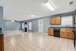373 Kentwood Springs Dr, Hampton, GA 30228 - Photo 11