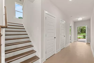 8315 Creekside Overlook Drive, Gainesville, GA 30506 - Photo 3