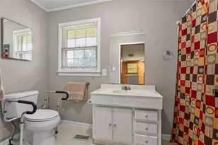 2069 Elmwood Cir, Snellville, GA 30078 - Photo 27