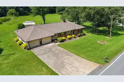 2069 Elmwood Circle, Snellville, GA 30078 - Photo 1