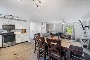 3274 Adelade Ct, Lithonia, GA 30038 - Photo 7