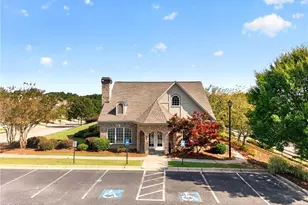 3383 Castleberry Village Cir, Cumming, GA 30040 - Photo 33