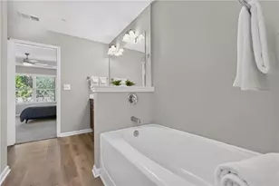 3383 Castleberry Village Cir, Cumming, GA 30040 - Photo 21