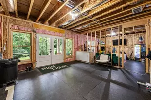 785 Martina Dr, Atlanta, GA 30305 - Photo 35