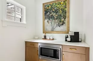 785 Martina Dr, Atlanta, GA 30305 - Photo 11