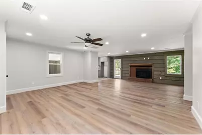 5850 Norton Circle, Flowery Branch, GA 30542 - Photo 5