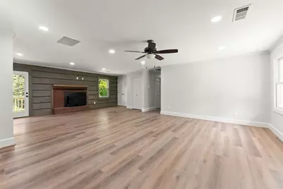 5850 Norton Circle, Flowery Branch, GA 30542 - Photo 7