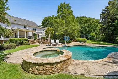 5558 Naylor Court, Peachtree Corners, GA 30092 - Photo 3