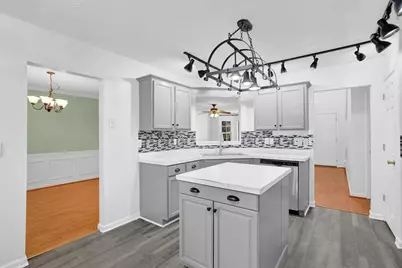 2010 Hidden Valley Drive SW, Marietta, GA 30008 - Photo 19
