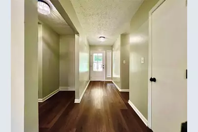 2034 Corners Circle, Lithonia, GA 30058 - Photo 5