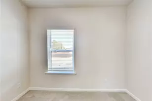 321 Sammon Wy, Lawrenceville, GA 30046 - Photo 15