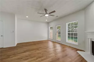 20 Pine Canyon Dr SW, Atlanta, GA 30331 - Photo 15