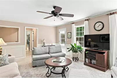 9173 Eves Circle, Roswell, GA 30076 - Photo 7