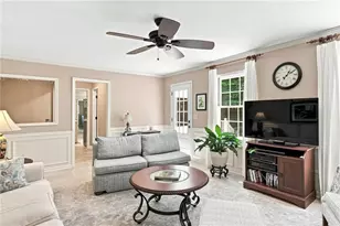 9173 Eves Cir, Roswell, GA 30076 - Photo 7