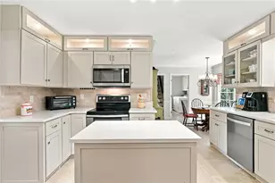 9173 Eves Cir, Roswell, GA 30076 - Photo 5
