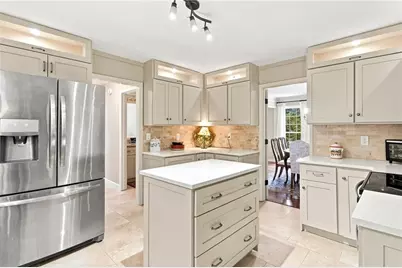 9173 Eves Circle, Roswell, GA 30076 - Photo 3
