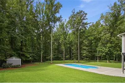2033 Hessian Court, Stone Mountain, GA 30087 - Photo 57
