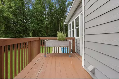 2033 Hessian Court, Stone Mountain, GA 30087 - Photo 15