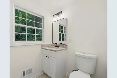 2436 Ovidia Circle SW, Atlanta, GA 30311 - Photo 15