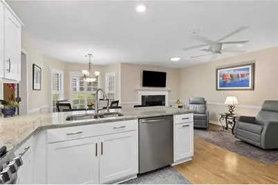 6224 Meadow Run Court, Peachtree Corners, GA 30092 - Photo 13