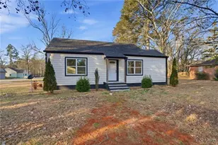303 Glen Iris Dr, Monroe, GA 30655 - Photo 1