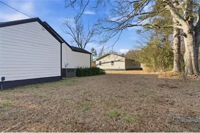 303 Glen Iris Drive, Monroe, GA 30655 - Photo 25