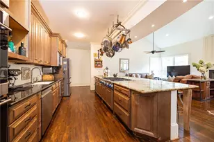 2804 Margaret Mitchell Dr NW, Atlanta, GA 30327 - Photo 11