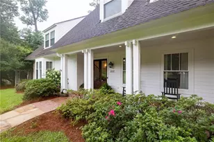 2804 Margaret Mitchell Dr NW, Atlanta, GA 30327 - Photo 3