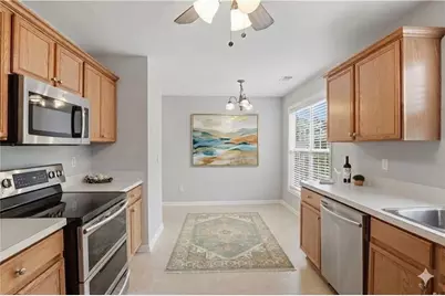 8790 Baycreek Ln, Gainesville, GA 30506 - Photo 3