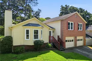 440 Hunters Cove Ct, Lawrenceville, GA 30044 - Photo 3