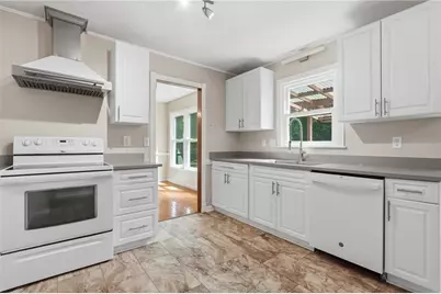 440 Hunters Cove Court, Lawrenceville, GA 30044 - Photo 13
