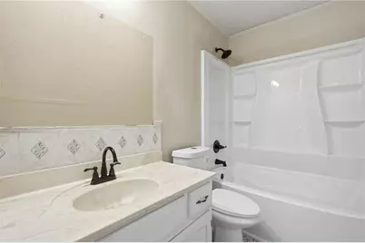 440 Hunters Cove Court, Lawrenceville, GA 30044 - Photo 25