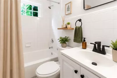 2130 Donald Lee Hollowell Parkway NW, Atlanta, GA 30318 - Photo 9