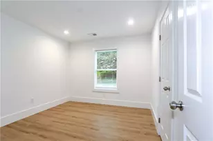 2130 Donald Lee Hollowell Pkwy NW, Atlanta, GA 30318 - Photo 17